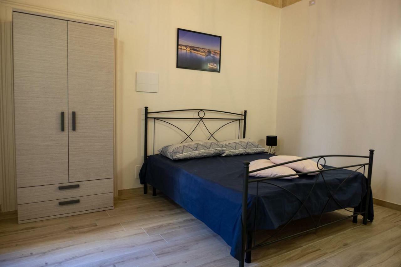Casa Patti 2 Apartment Monopoli Bagian luar foto